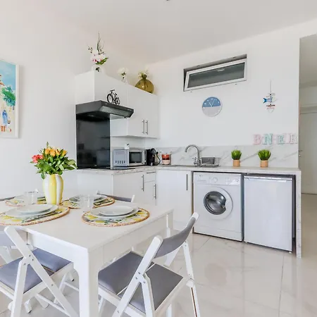 Apartamento Sea View In Les Pins