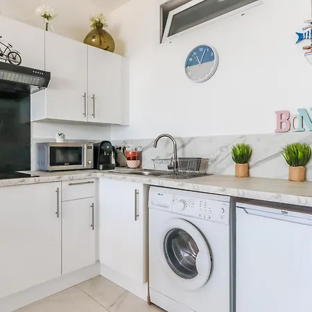 Sea View In Les Pins جوان ليه باه