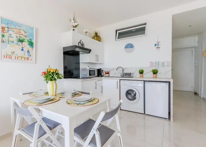 Daire Sea View In Les Pins