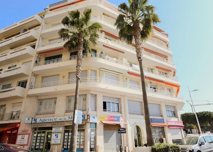 Sea View In Les Pins شقة *