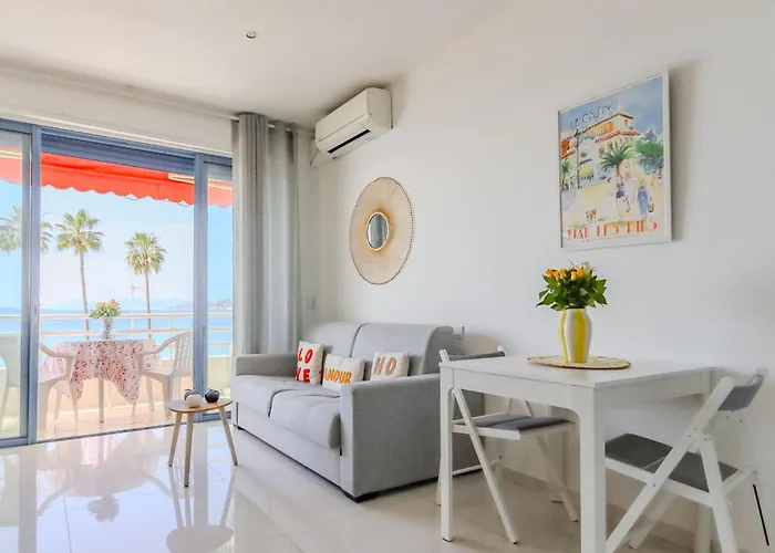 Sea View In Les Pins