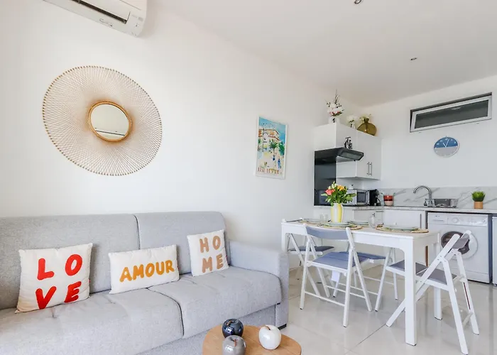 Sea View In Les Pins * جوان ليه باه