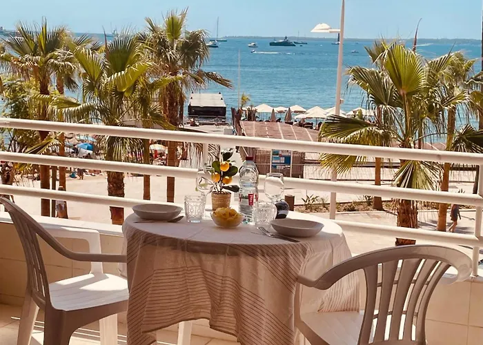 شقة Sea View In Les Pins