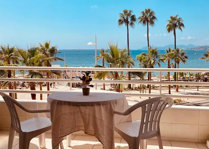 Sea View In Les Pins * Juan-les-Pins